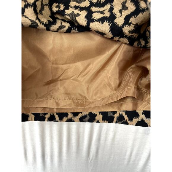 NWT Talbots animal print skirt, size 2P - Picture 5 of 10